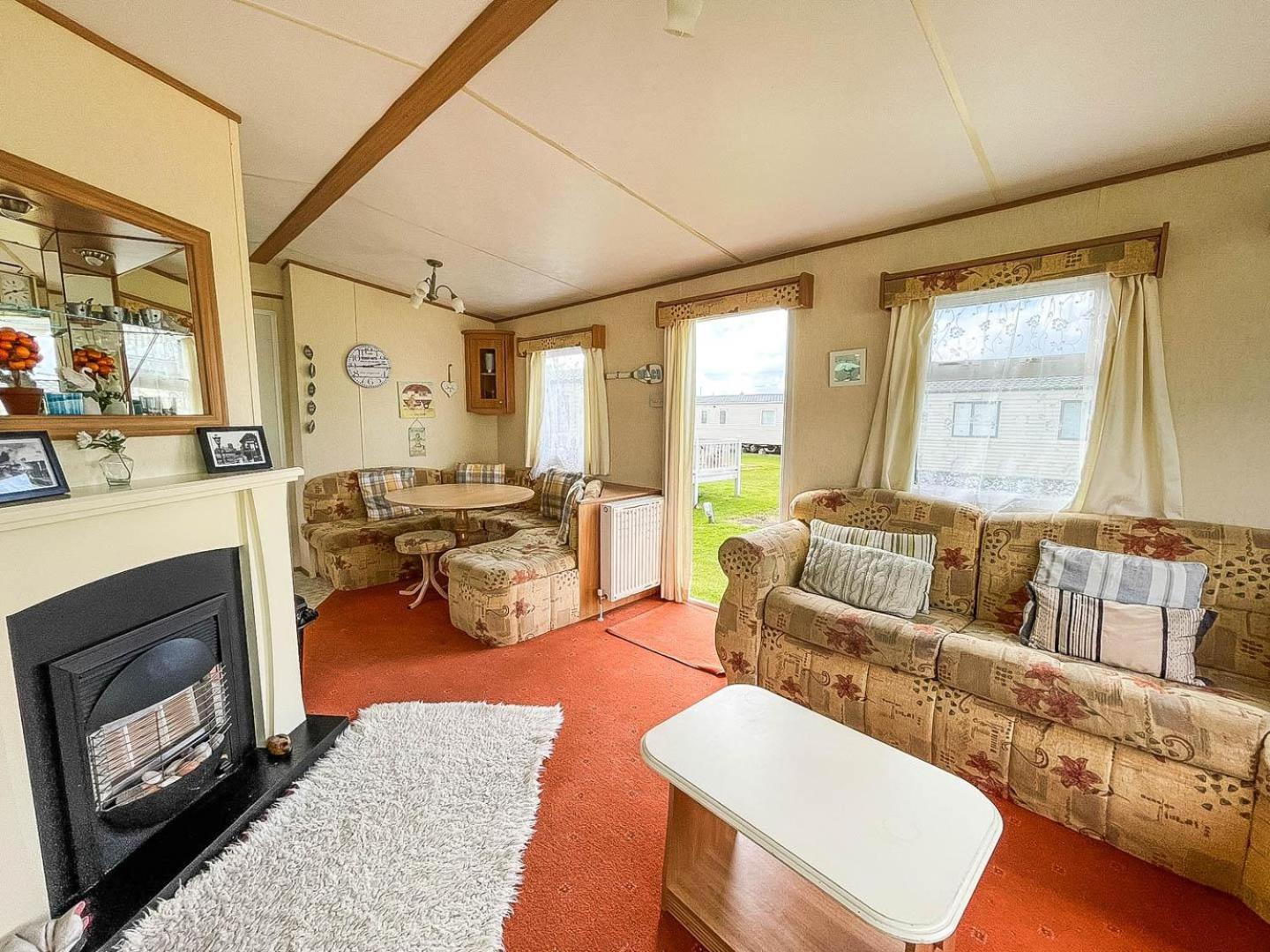 ホテル 8 Berth Caravan For Hire At Heacham Holiday Park In Norfolk Ref 21024F エクステリア 写真